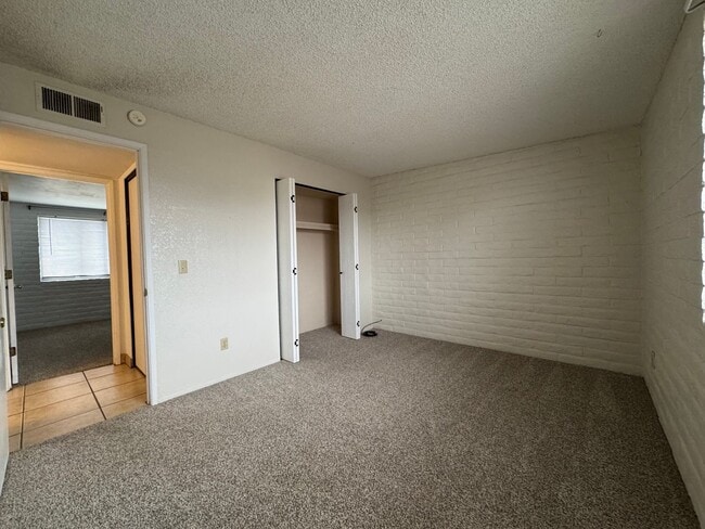 Building Photo - 3BR/2BA , 1406 sq.ft. rental in Sierra Vista, AZ