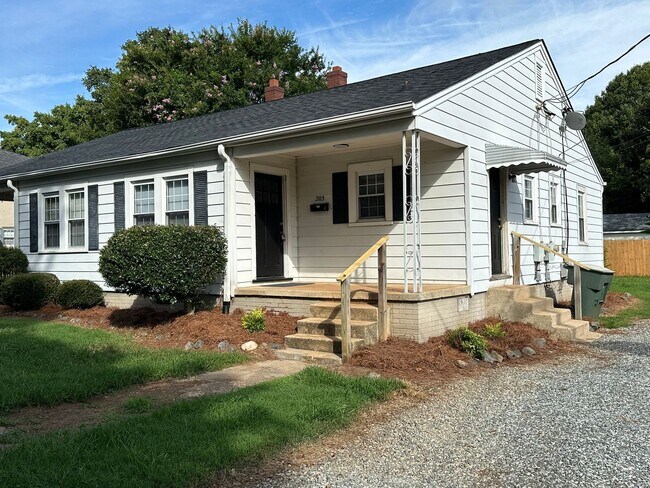 Primary Photo - 205/207 WATER STREET