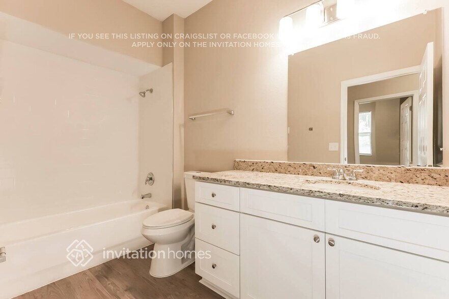 Building Photo - 3015 Summer Cruise Dr