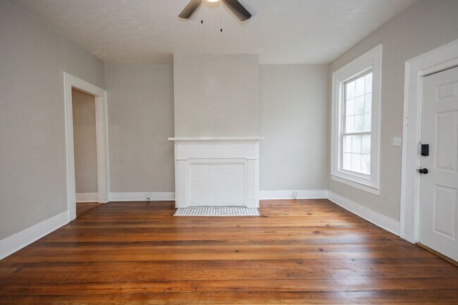 Building Photo - 315 W Chappell St