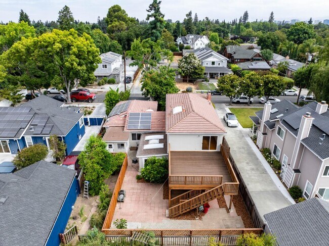 Building Photo - 1486 Richards Ave