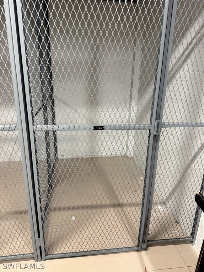 Building Photo - 15901 Pointe Cir