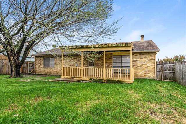 Building Photo - 329 Rockcrest Dr