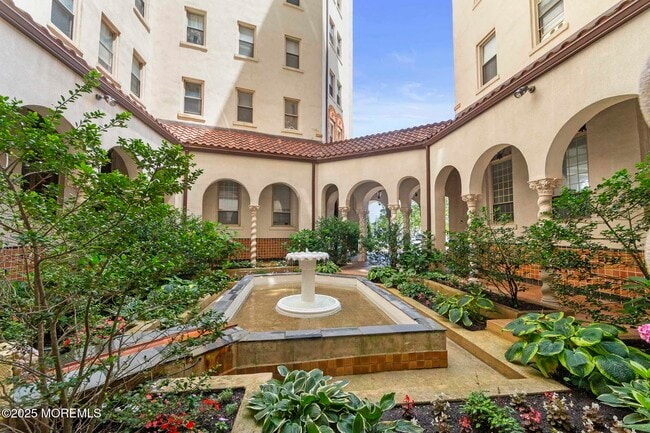 Building Photo - 400 Deal Lake Dr