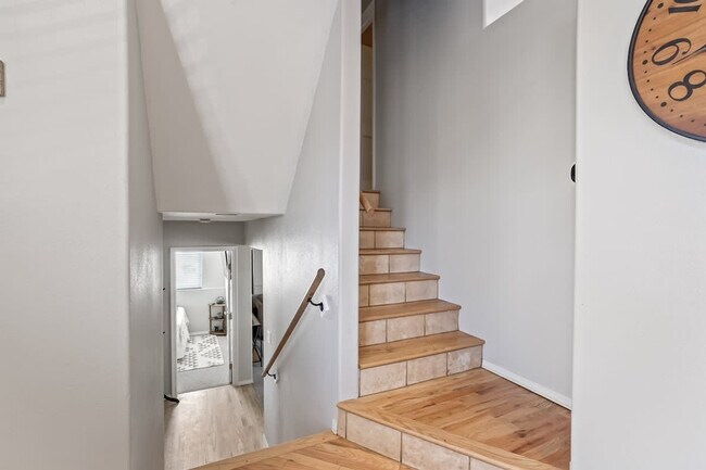 Building Photo - 1619 Ruby Ct