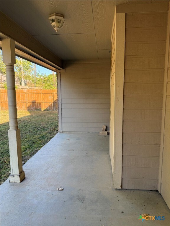 Building Photo - 2105 Indian Camp Trail