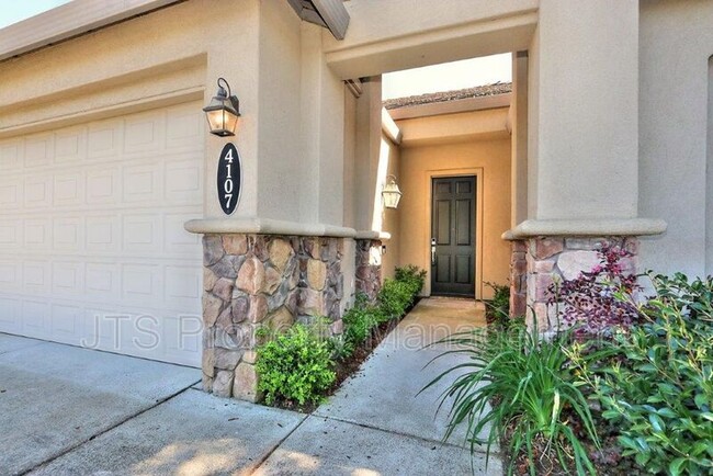 Building Photo - 4107 Ironwood Dr