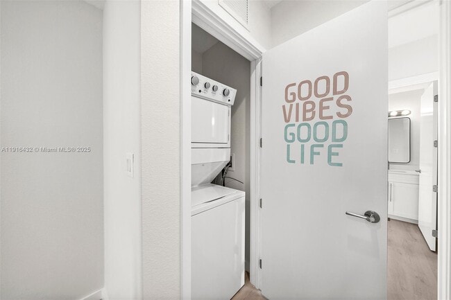 Building Photo - 1251 SW 3rd St