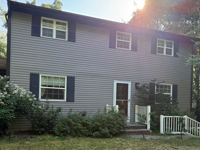 Building Photo - 19 Condor Rd