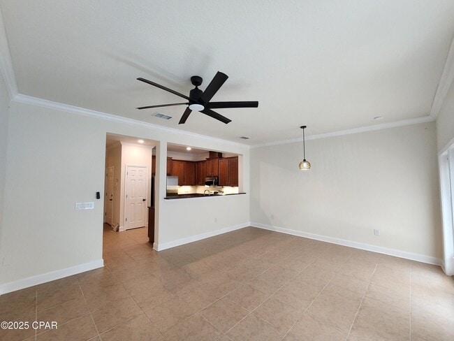 Building Photo - 119 Sand Oak Blvd