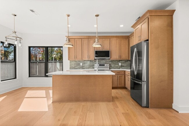 Building Photo - NEW CONSTRUCTION! Old Hickory