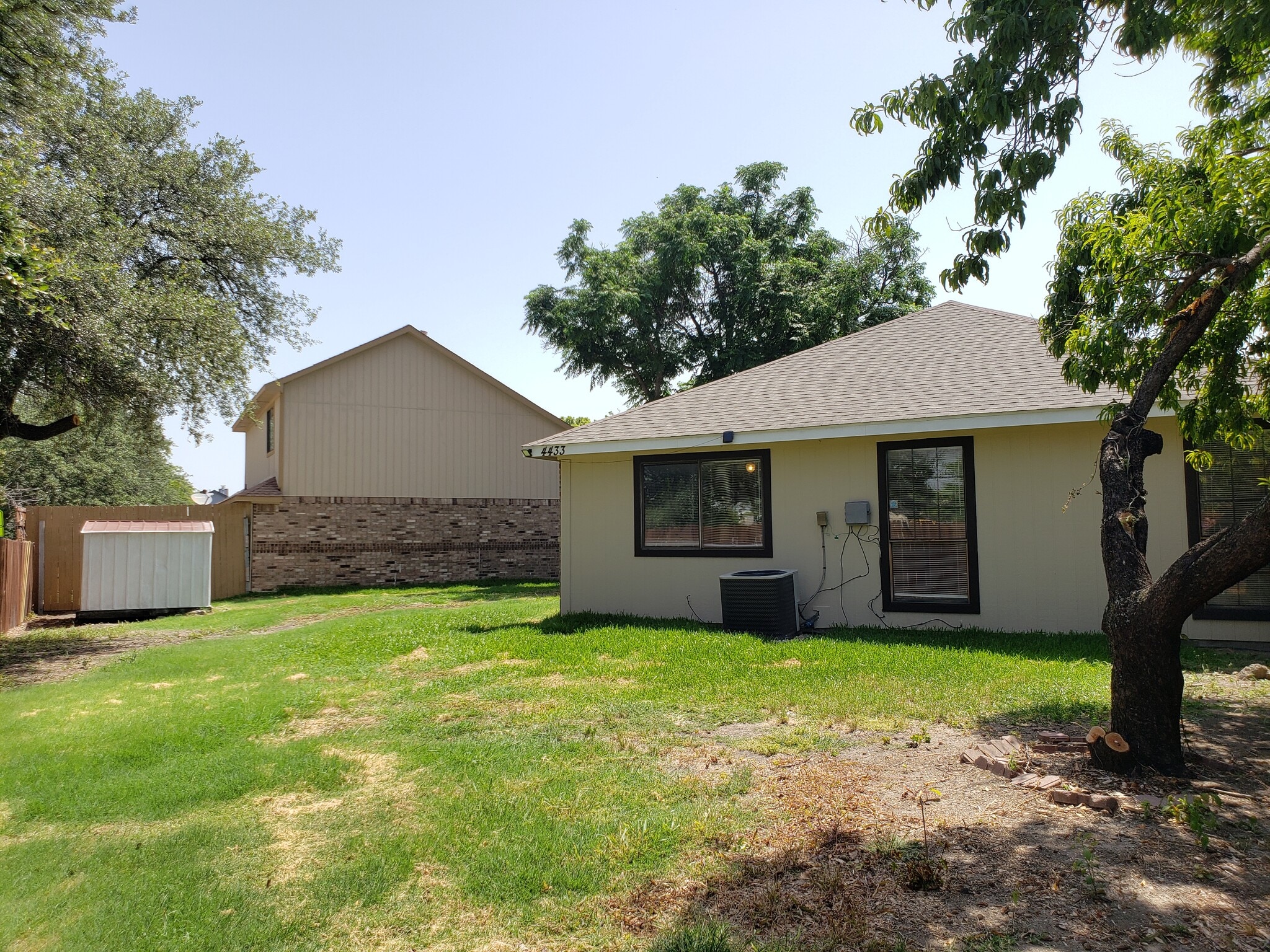 Building Photo - 4433 Flamingo Ct