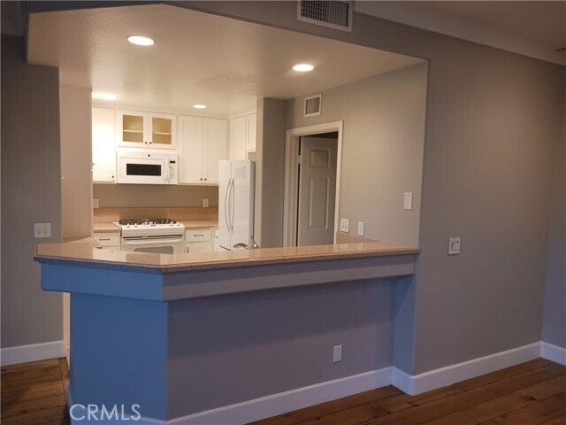 Building Photo - 41 La Mirage Cir