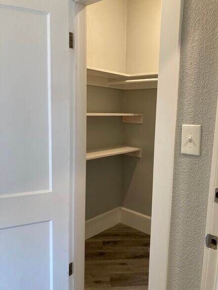 LARGE Walk In Entry Closet / Pantry Etc - 239 2nd Ave NE