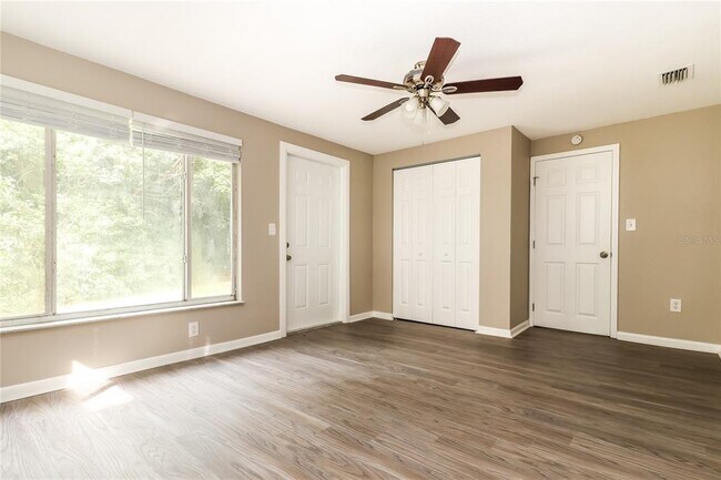 Building Photo - 7715 Cumber Dr