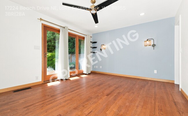 Building Photo - 17224 Beach Dr NE