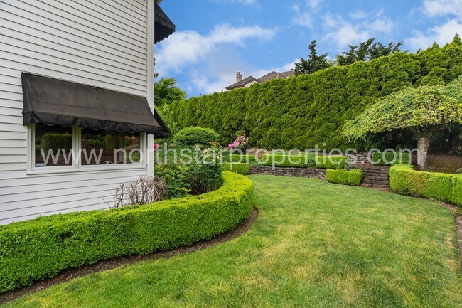 Building Photo - 16754 Quail Ct