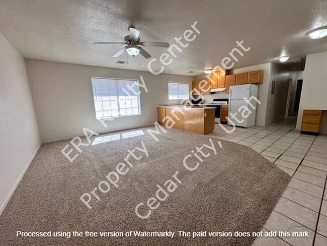 Building Photo - Move-In Discount -- 2 Bedroom - 2 bath Apartment with Garage!