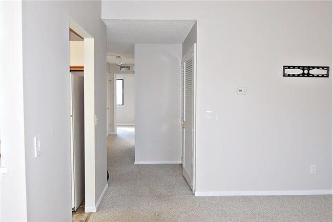 Building Photo - 3502 Fox Ln