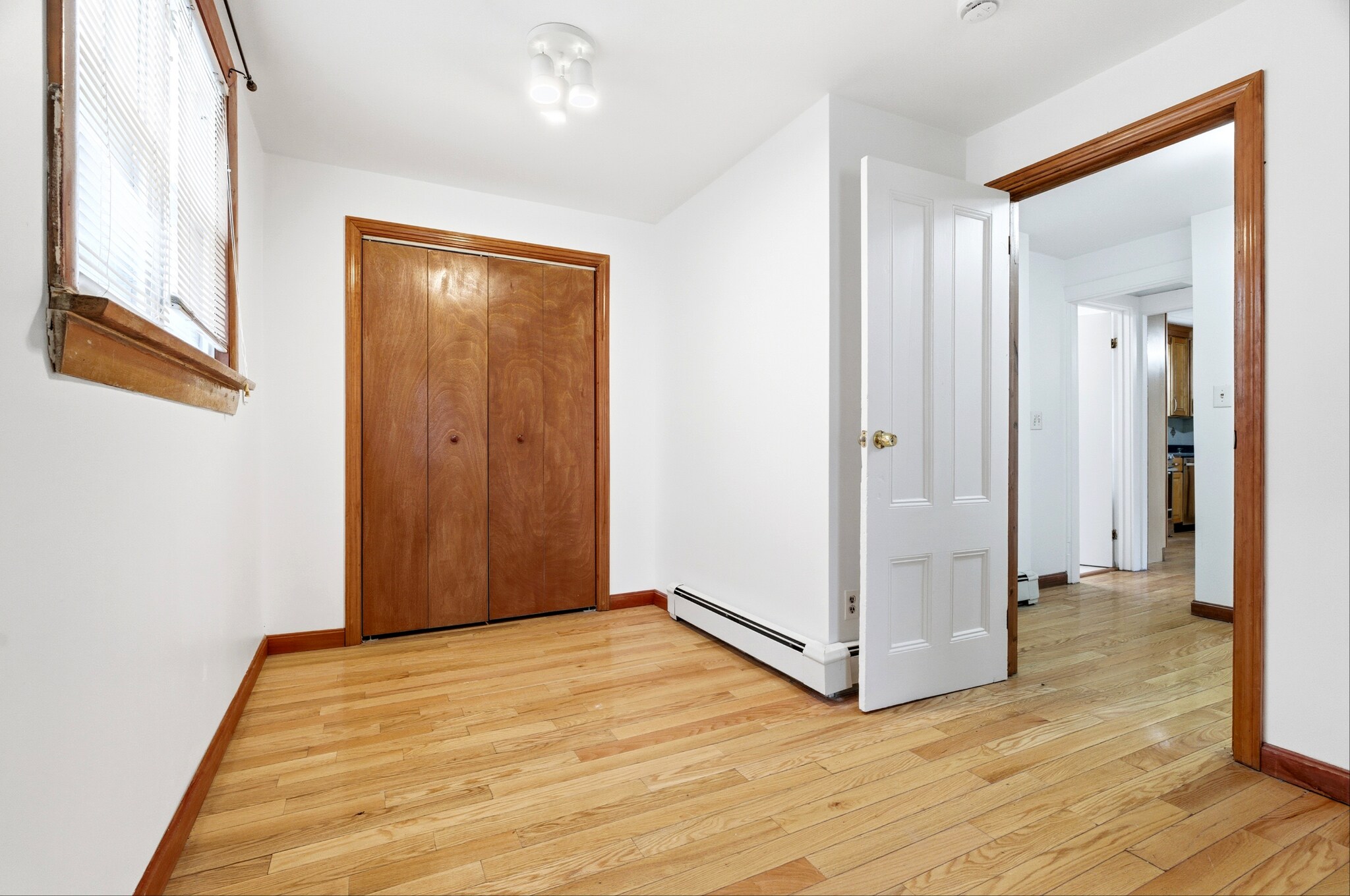 Building Photo - 34 Page St