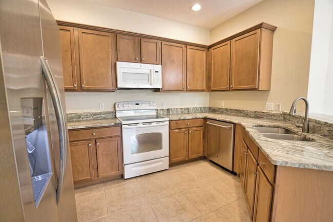 Building Photo - Annual Unfurnished 3 Bed 2 Bath Single Family Home in Stoneybrook of Venice!