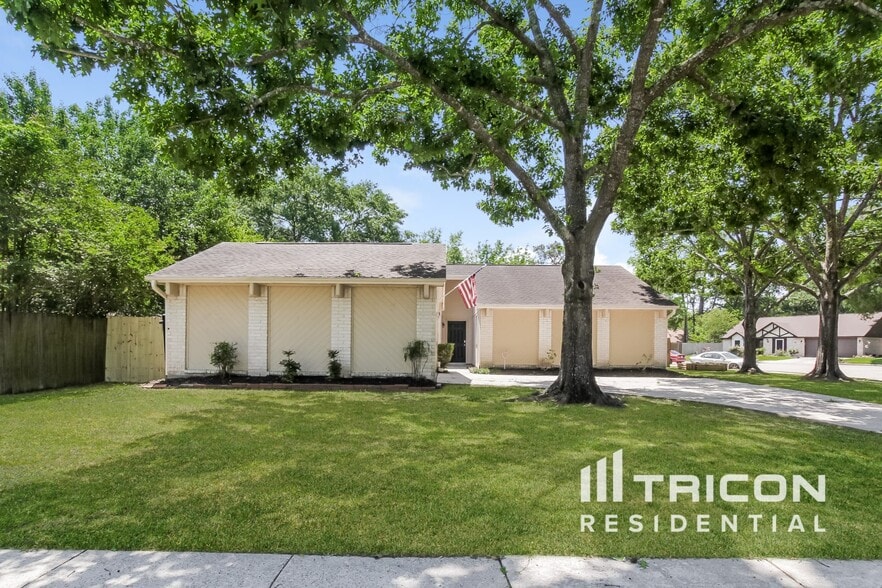 Primary Photo - 8610 Orchard Ridge Ln