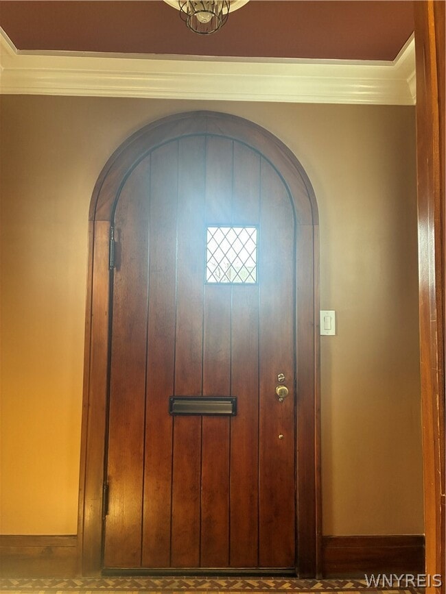 Building Photo - 385 Berryman Dr