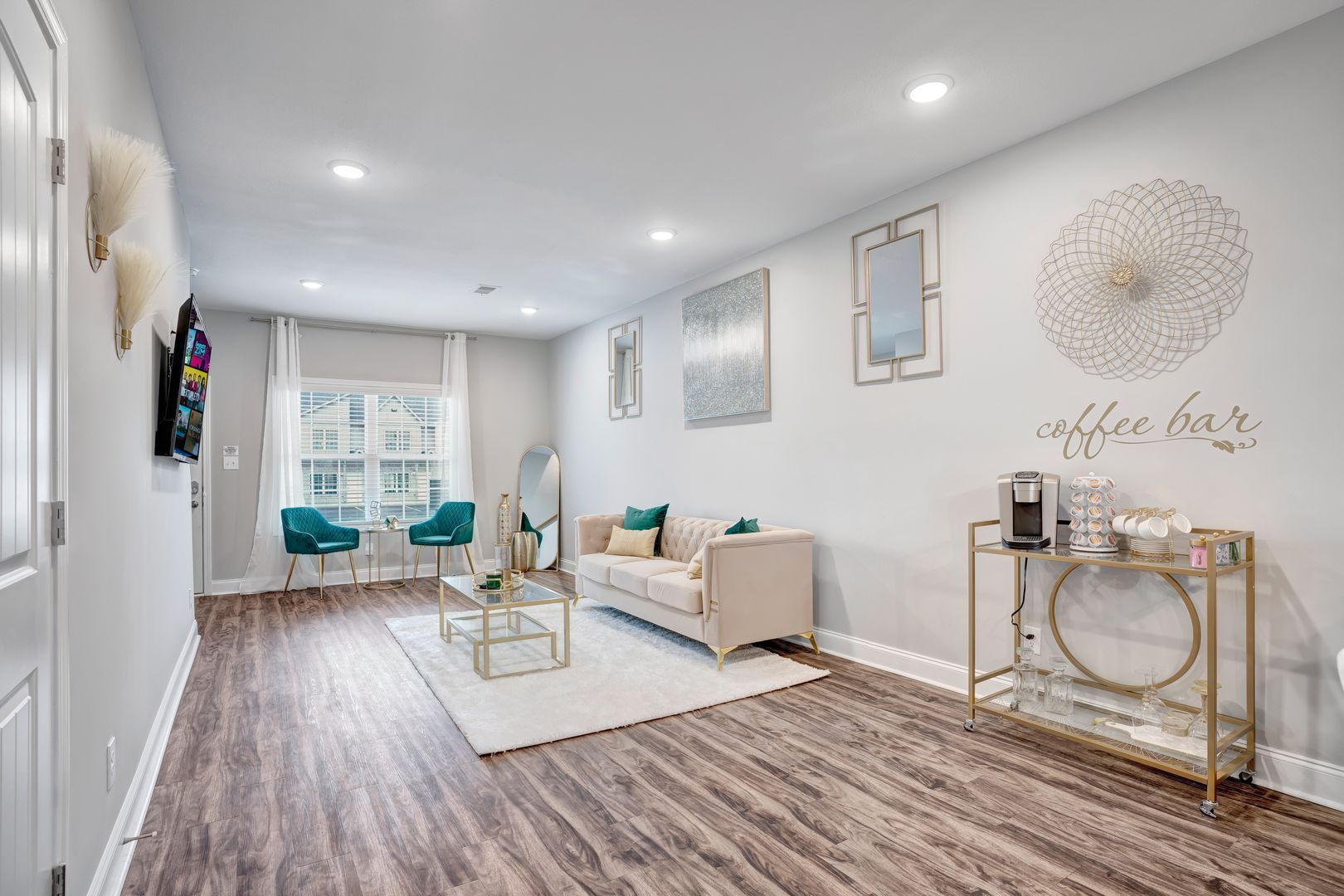 Building Photo - 541 New S Dr