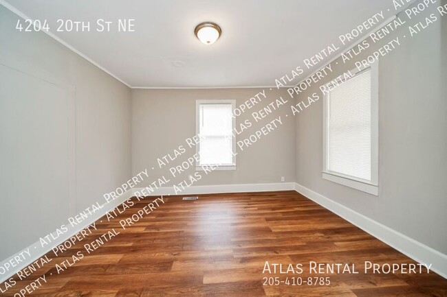 Building Photo - 4204 20th St NE