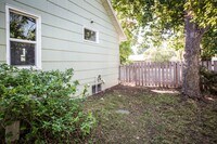 Building Photo - Great 1 bed, 1 bath home