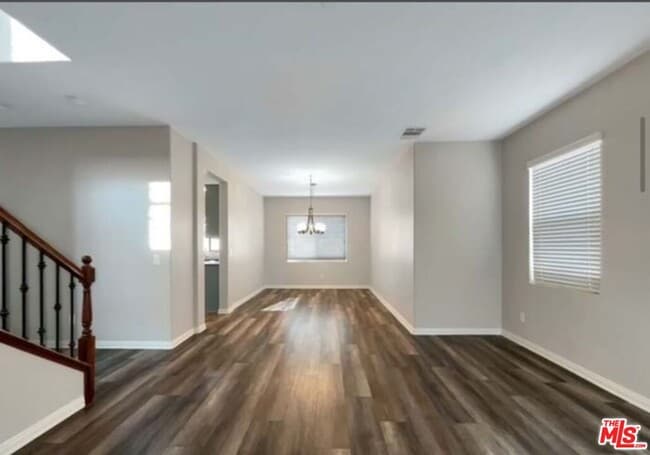 Building Photo - 8823 Mora Ct