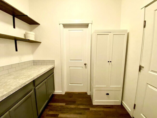 Building Photo - Beautiful 4 Bedroom, 4 Car Garage With Small Trailer Parking in Star