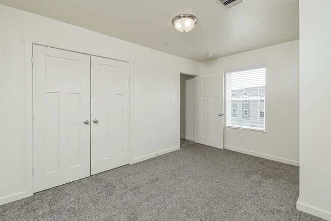 Building Photo - 21155 Gosling Rd