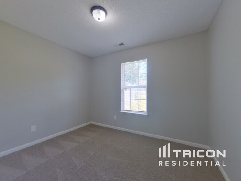 Building Photo - 6028 Derek Christopher Ct