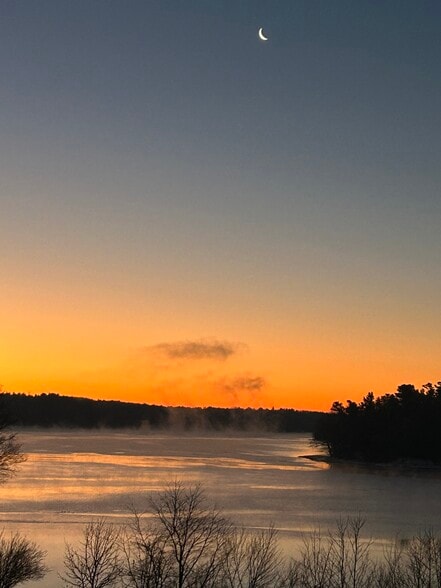 Building Photo - 103 US Route 1