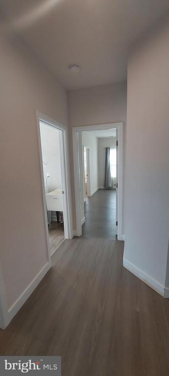 Building Photo - 5970 Fallfish Ct