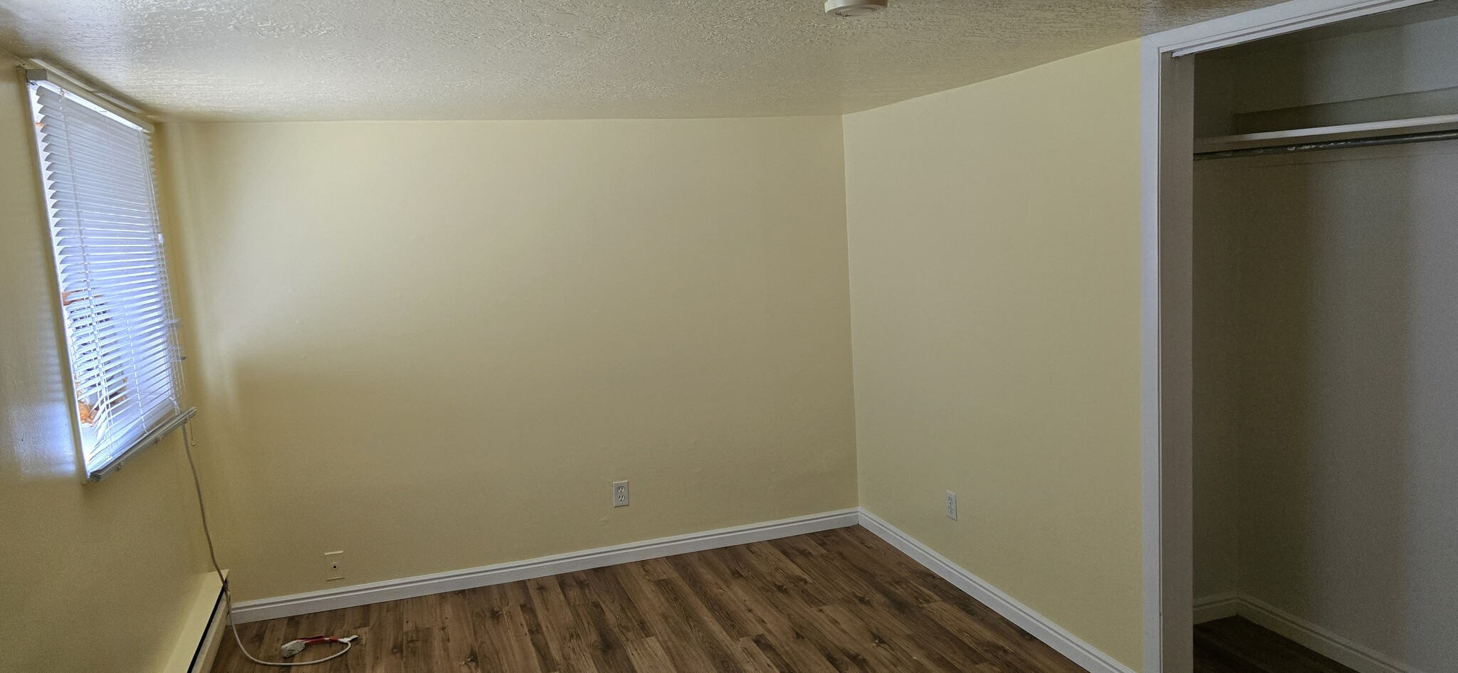 Building Photo - 1057 S 900 E