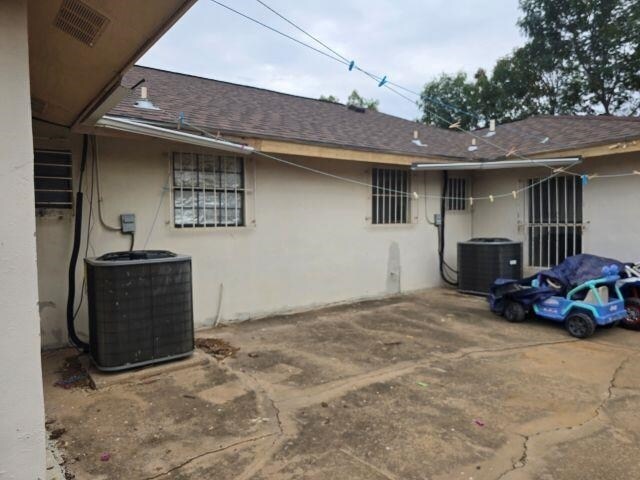 Building Photo - 2016 S India Ave