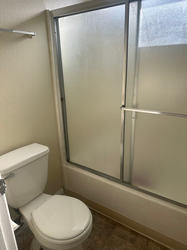 Building Photo - 15524 Sherman Way