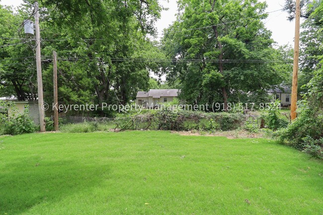Building Photo - Beautiful Newly Built 3 Bedroom House! Available for Immediate Move in!