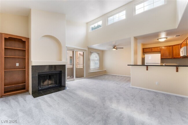 Building Photo - 3145 E Flamingo Rd