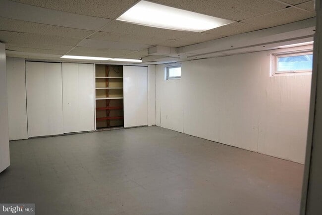 Building Photo - 244 Williams Rd