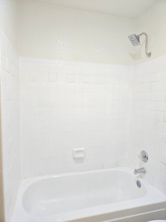 Building Photo - 5995 N 78th St