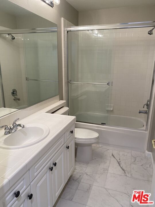 Building Photo - 732 Palisades Dr