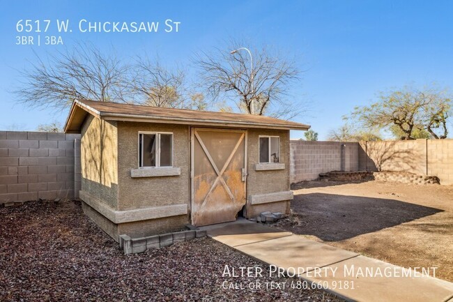 Building Photo - 1,800 Square Foot Home in Phoenix