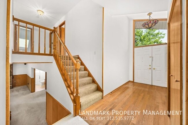 Building Photo - 14518 S Golden Oak Dr