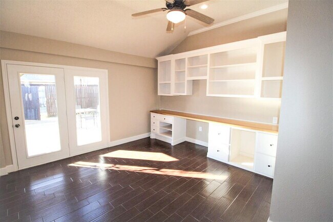 Building Photo - 3101 103rd St