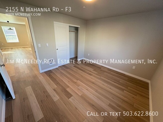 Building Photo - 2155 N Wahanna Rd