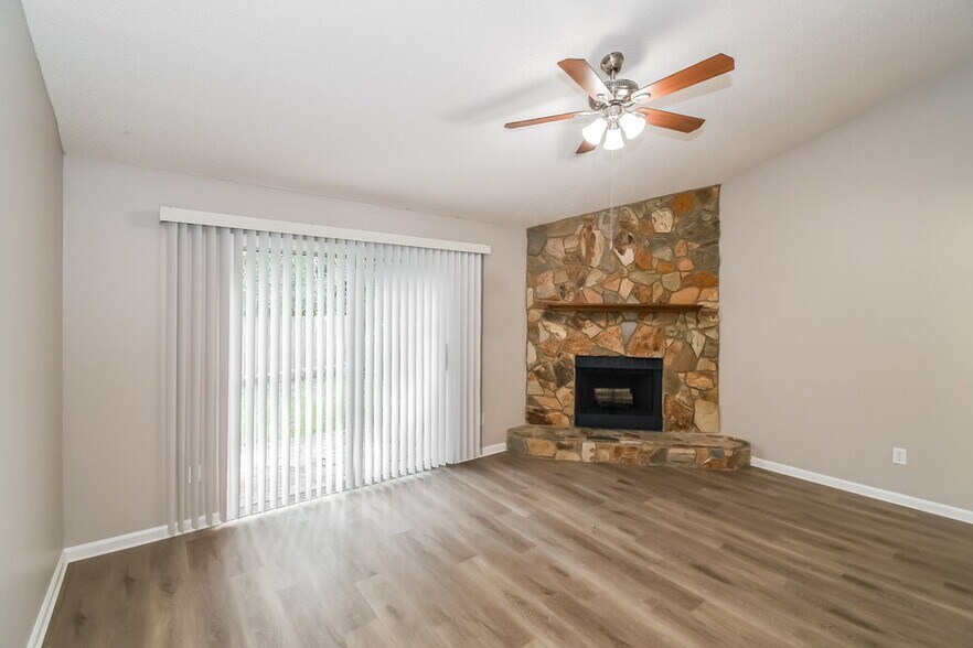 Building Photo - 4420 Palmetto Inlet W