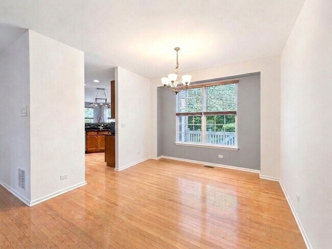 Building Photo - Spacious 4 Bed / 3.5 Bath Home with Finished Basement & Community Amenities in Wadsworth!